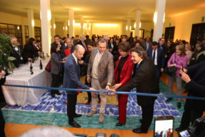 foto taglio nel nastro