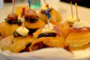 ????????????????????????????????????