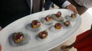 19650196_10213449699746876_2003119343_o