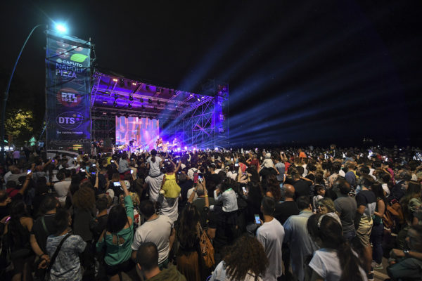 napoli pizza village